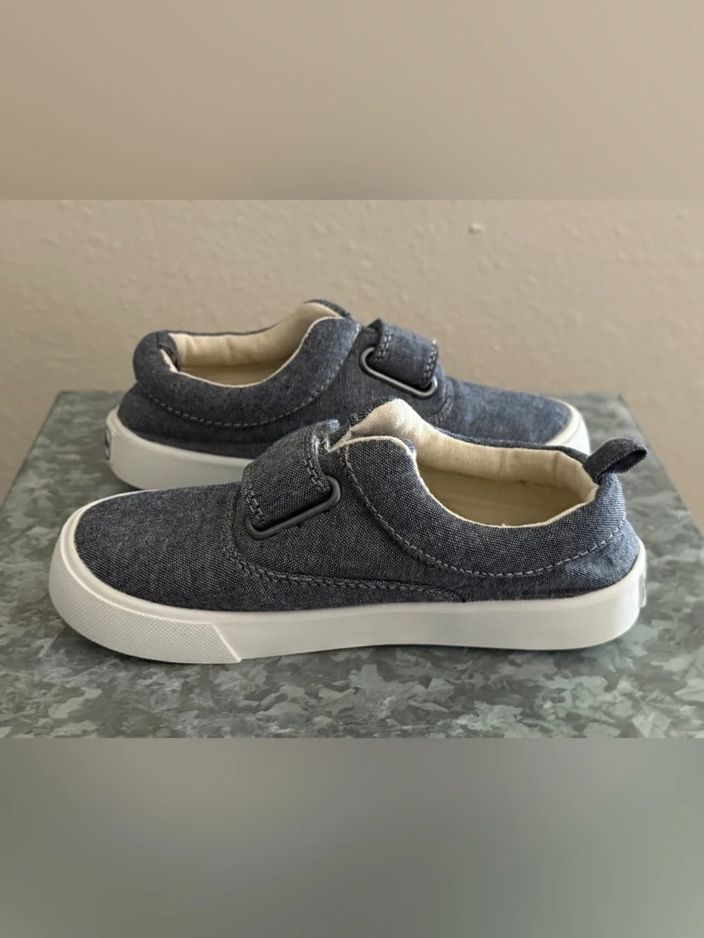 The Gap Kids Casual Sneakers Denim Blue - Velcro Closure, Chambray, Size 9